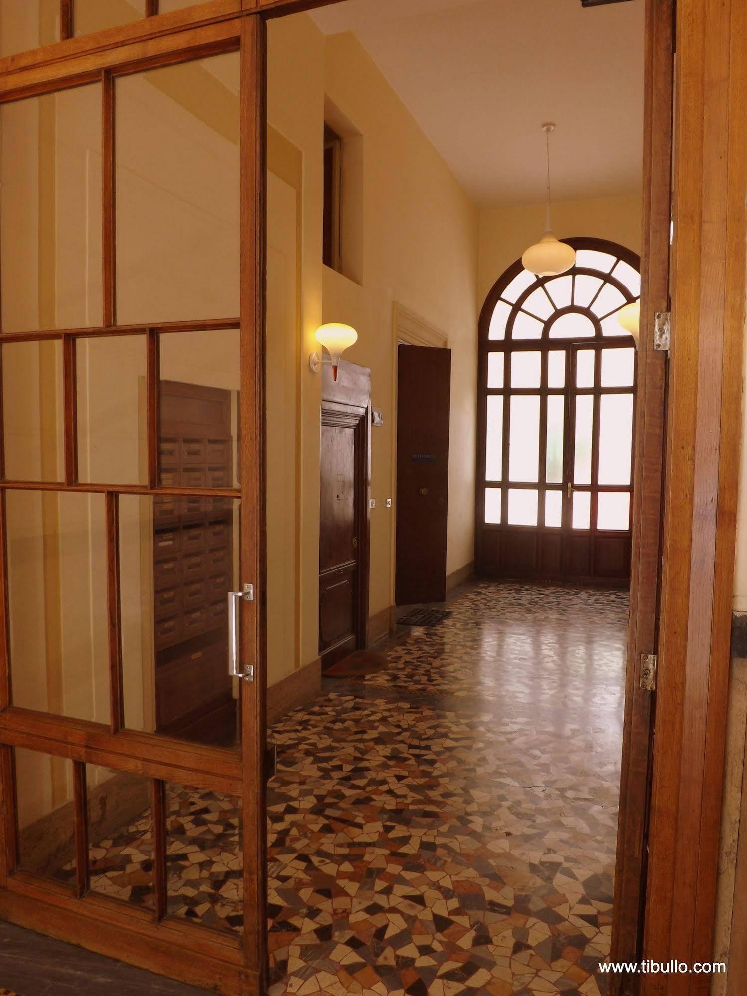 Tibullo Guesthouse Рим Экстерьер фото