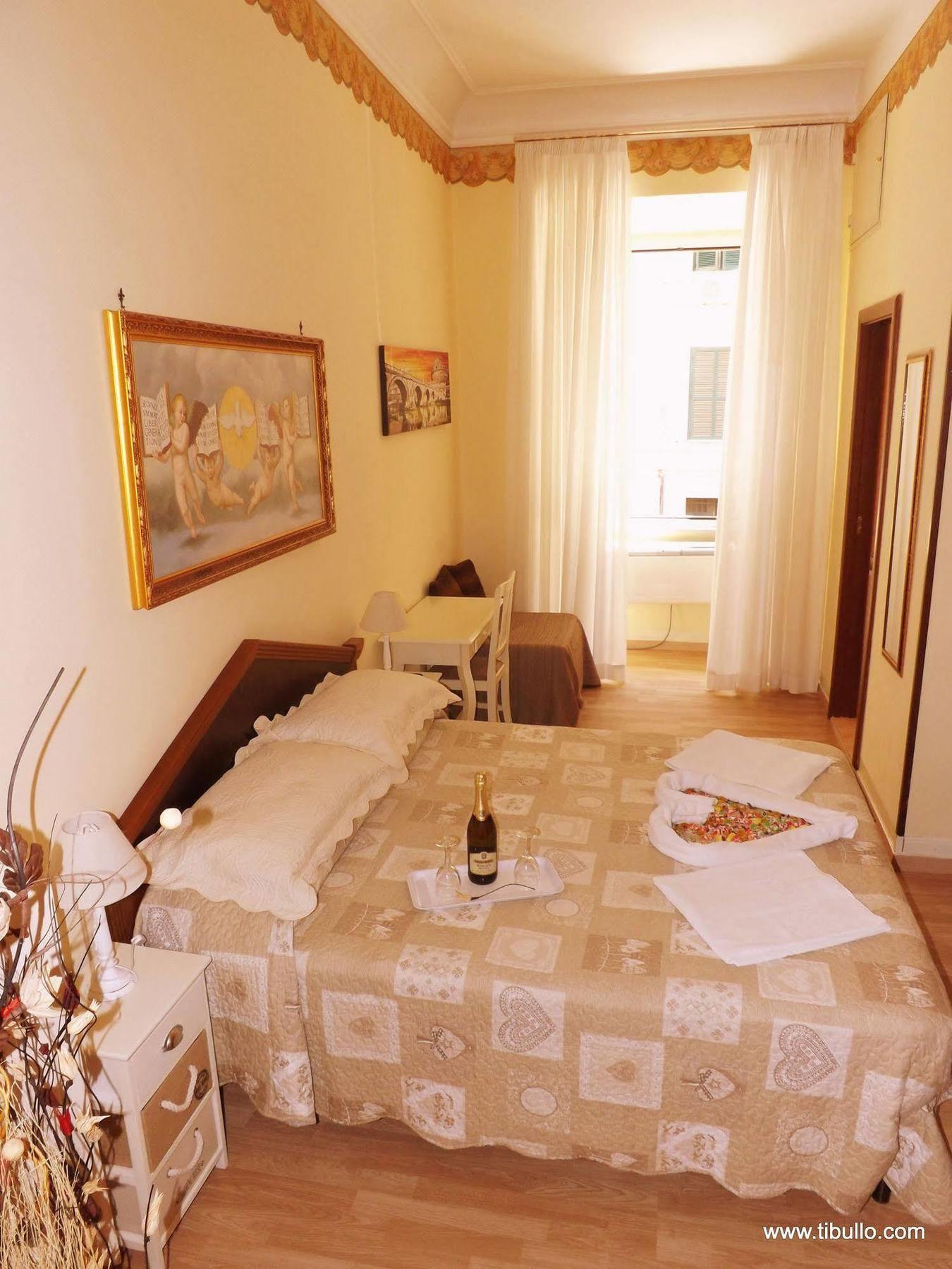 Tibullo Guesthouse Рим Экстерьер фото