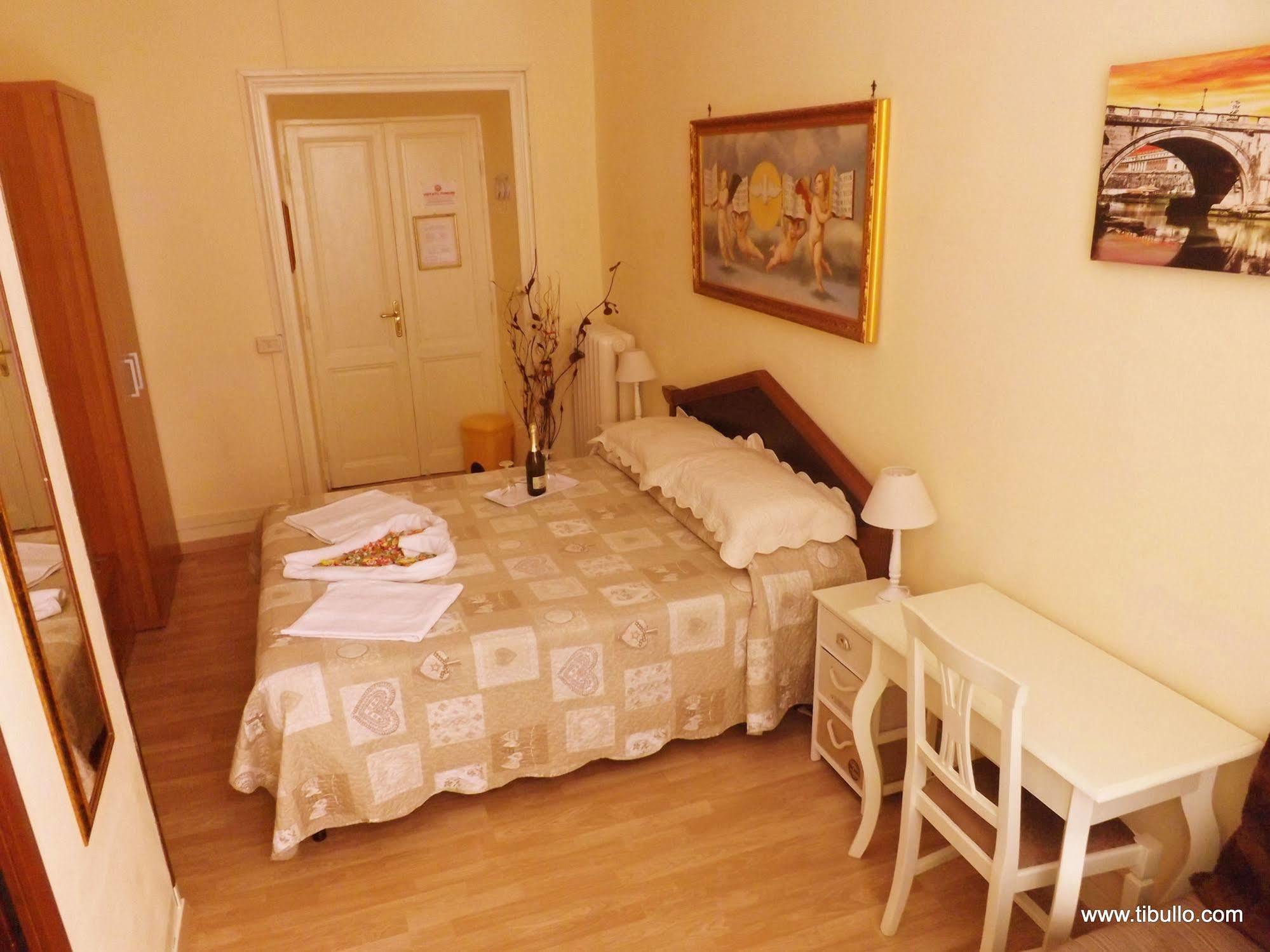 Tibullo Guesthouse Рим Экстерьер фото