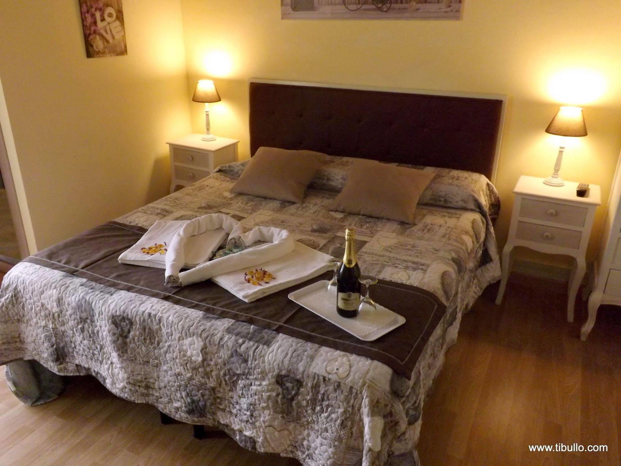 Tibullo Guesthouse Рим Экстерьер фото